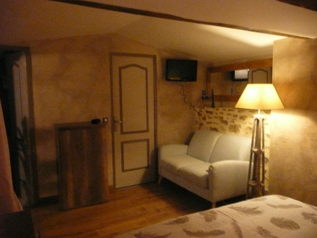 Chambres D'Hotes D'Antardieu Saint-Junien Esterno foto