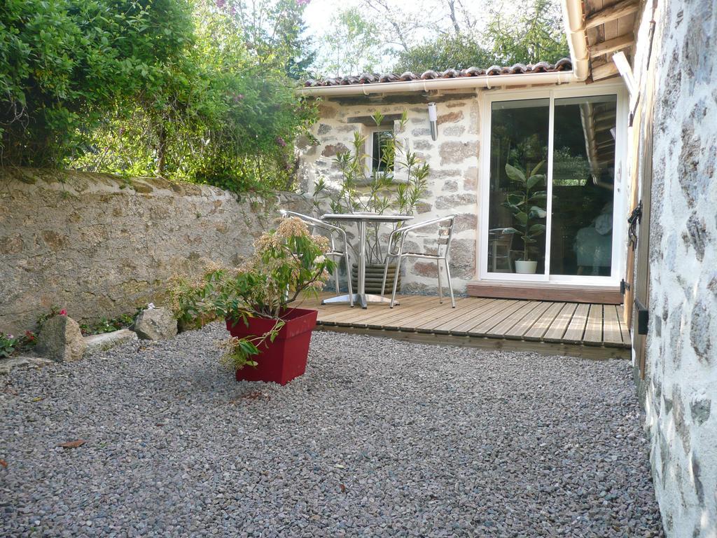 Chambres D'Hotes D'Antardieu Saint-Junien Esterno foto