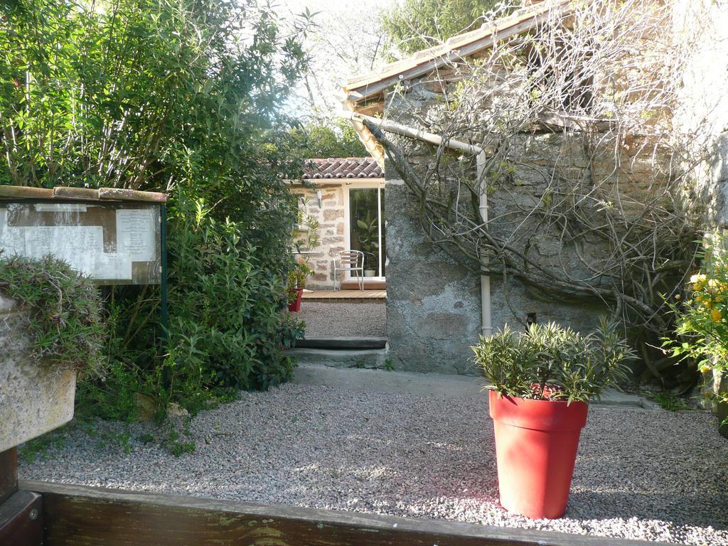 Chambres D'Hotes D'Antardieu Saint-Junien Esterno foto